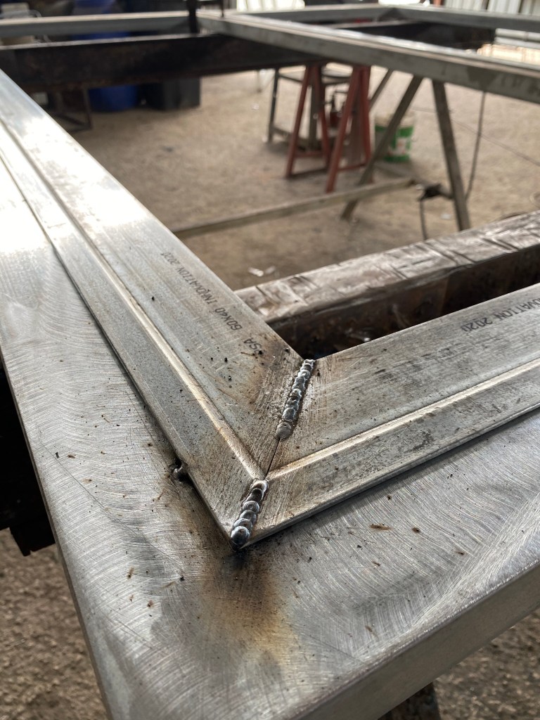 Acqua cristallina in spiaggia